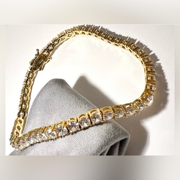 14k gold fill Tennis Bracelet with VVS CZs - Picture 3 of 10